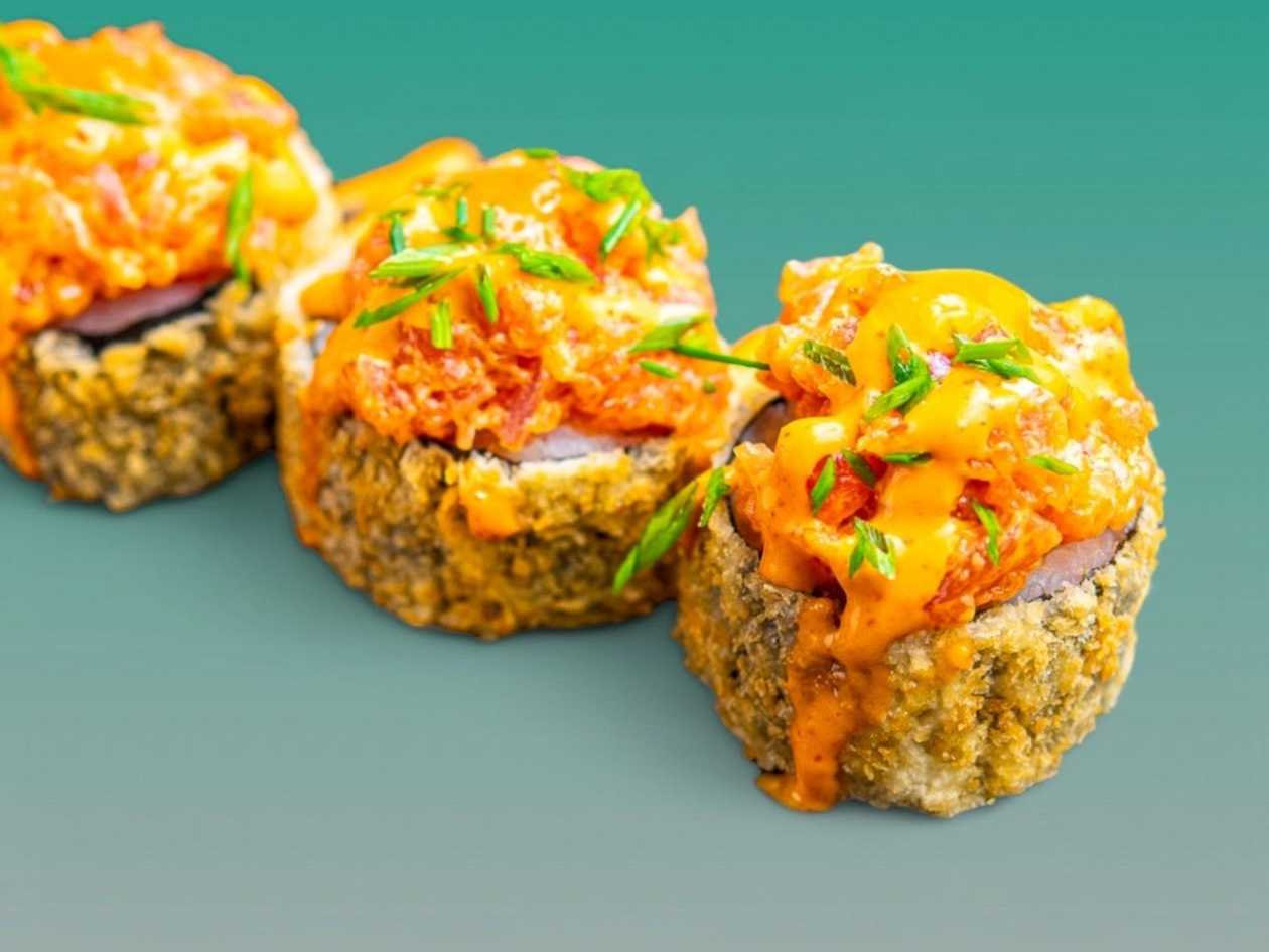 327.Tuna Crunch tempura maki 5 tk (vürtsikas)