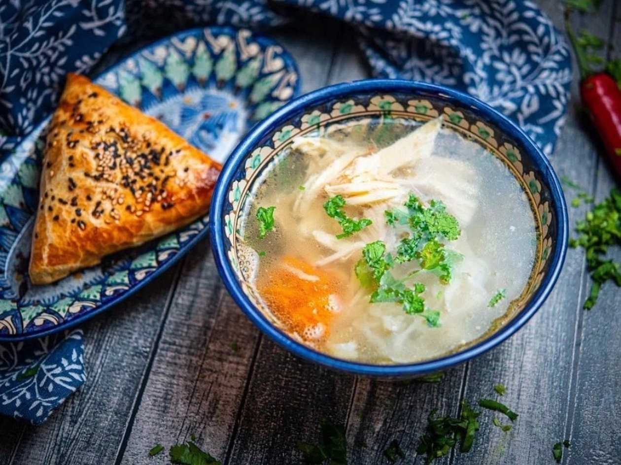 Ugra-Osh + Samsa with beef