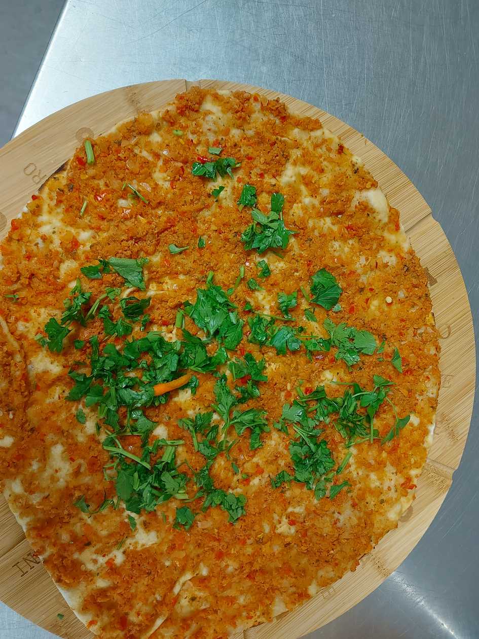 Lahmacun with Meat