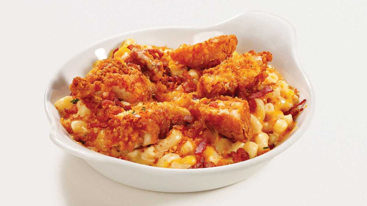 "Mac & Cheese" makaroni ar kraukšķīgu vistas gaļu