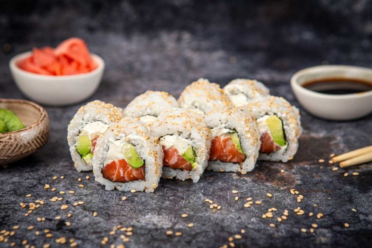 #24 Philadelphia Maki 8pcs
