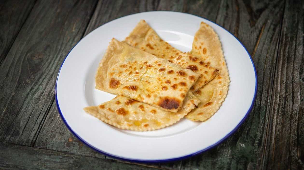 Chuttu w cheese