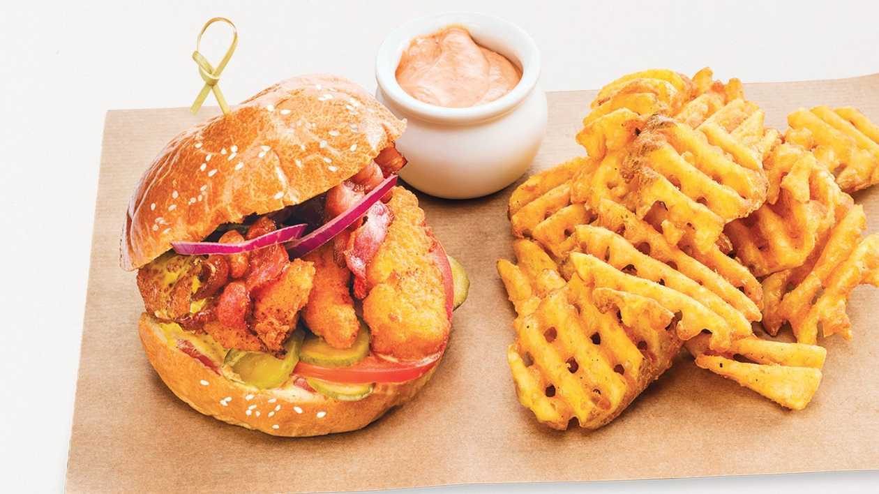 Kraukšķīgās vistas burgers