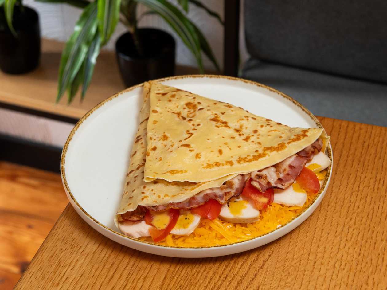 Pancake with Chicken and Bacon