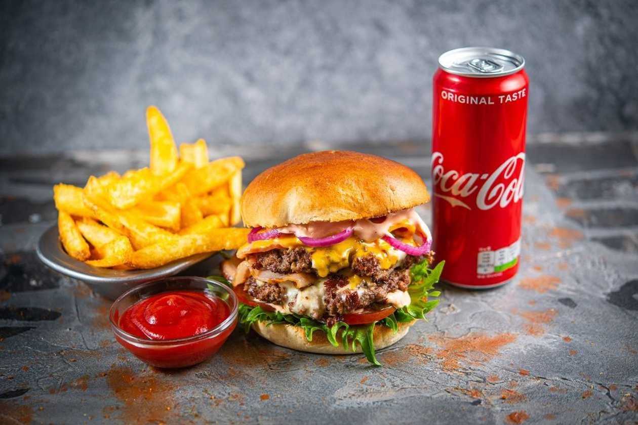 Kahekordne Garage Burger Kombo