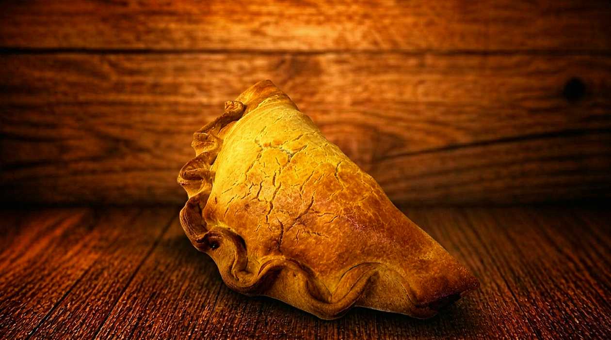 Steak & Onion Pie