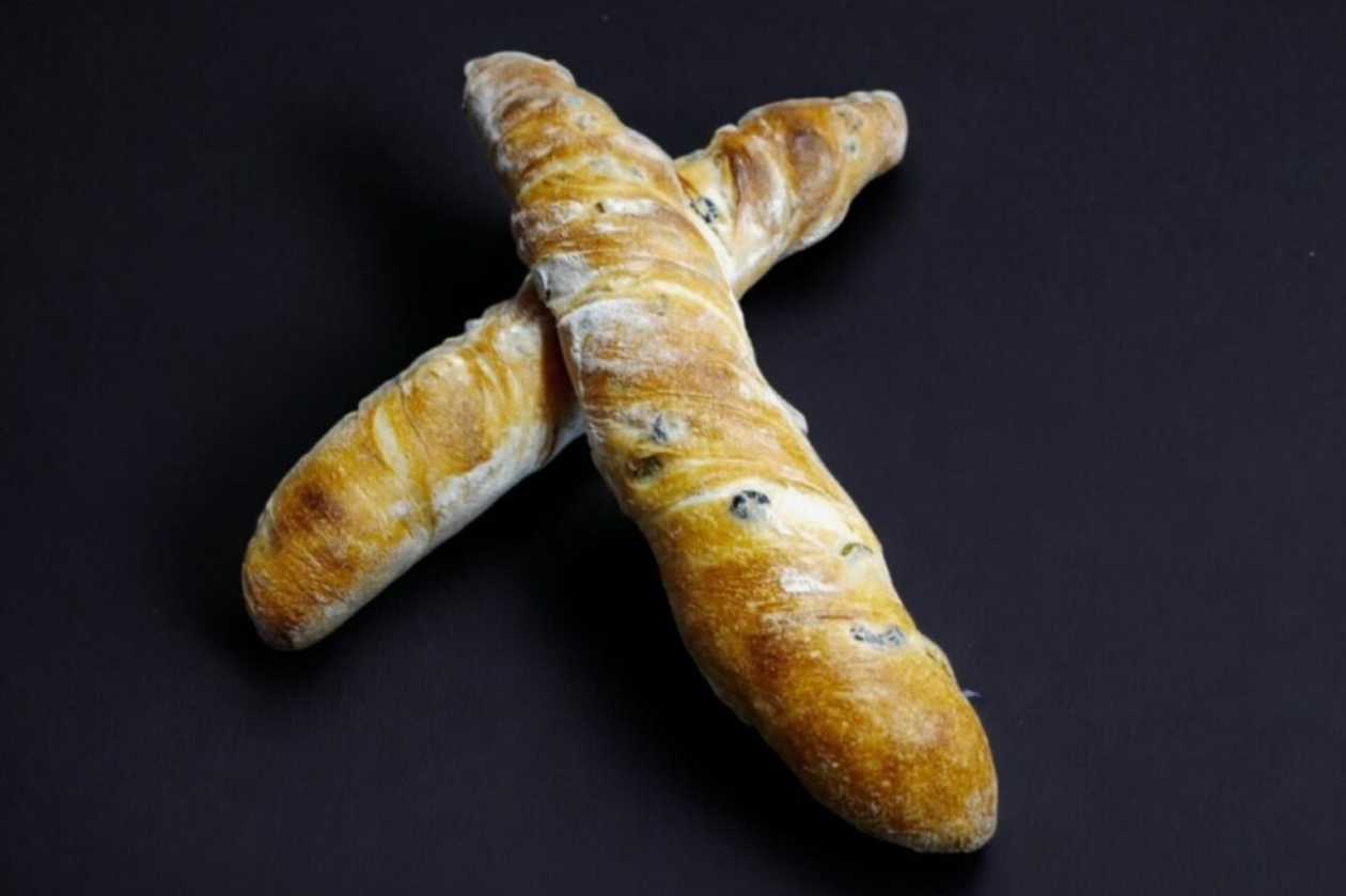 Olive Twist Baguette