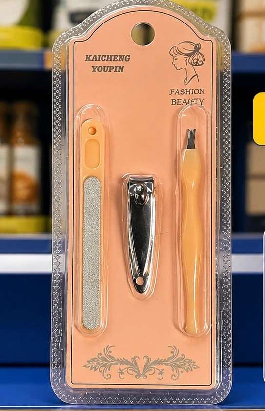 3-in-1 Manicure Set – Complete Nail Care, Anytime, Anywhere