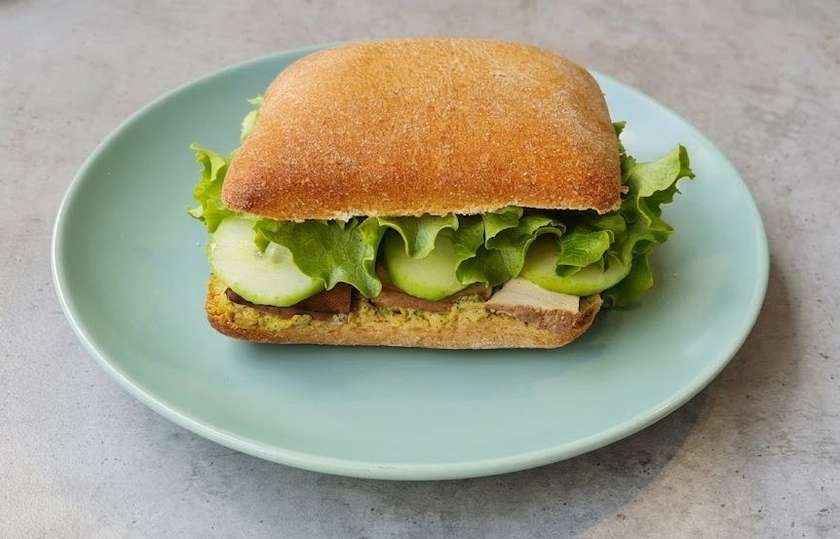 Hummus & Smoked Tofu Sandwich