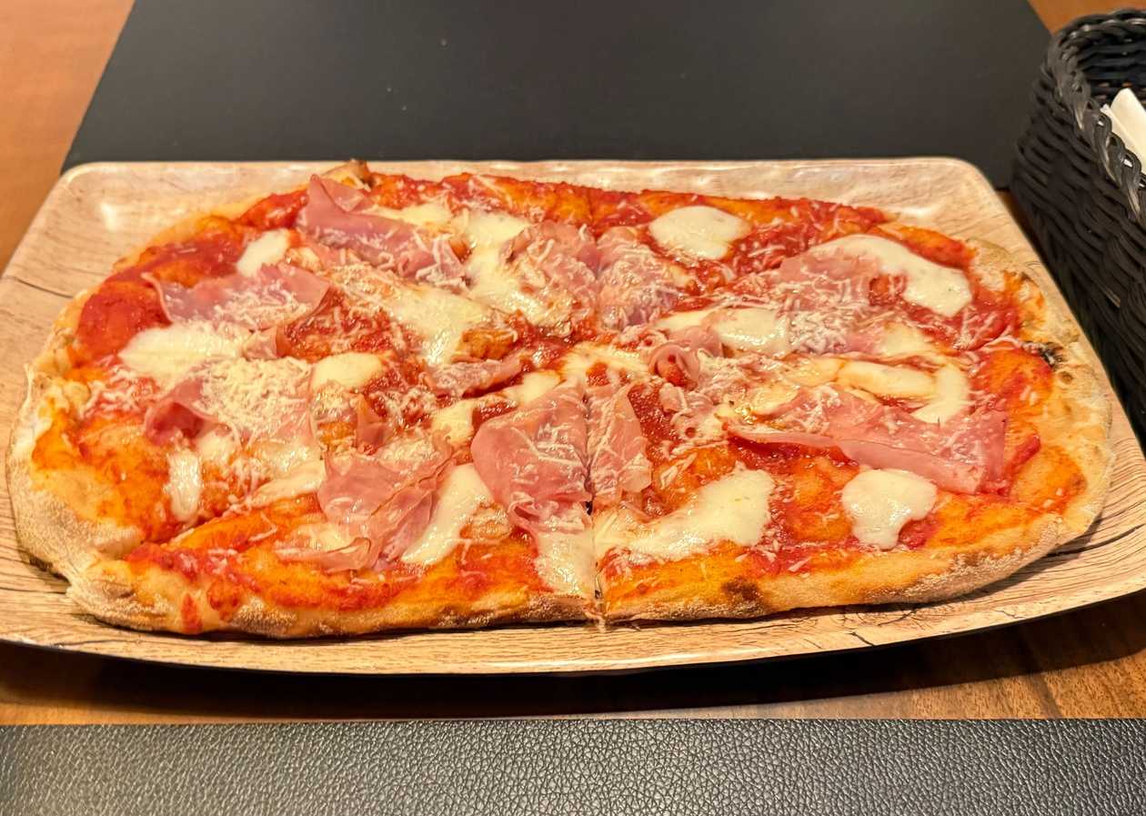 Pinsa Pecorino