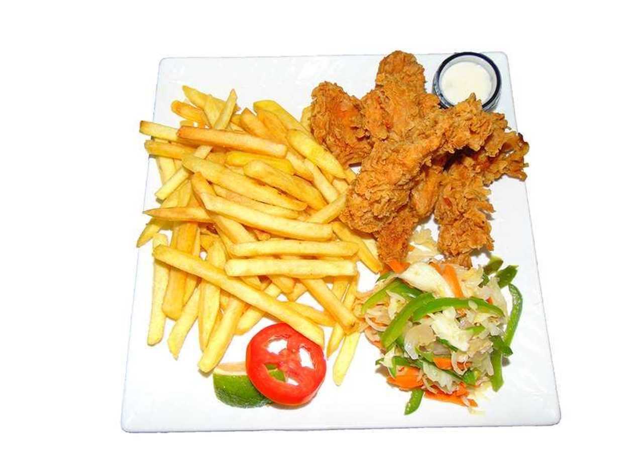 Crispy Chicken with Fried Rice or Chips