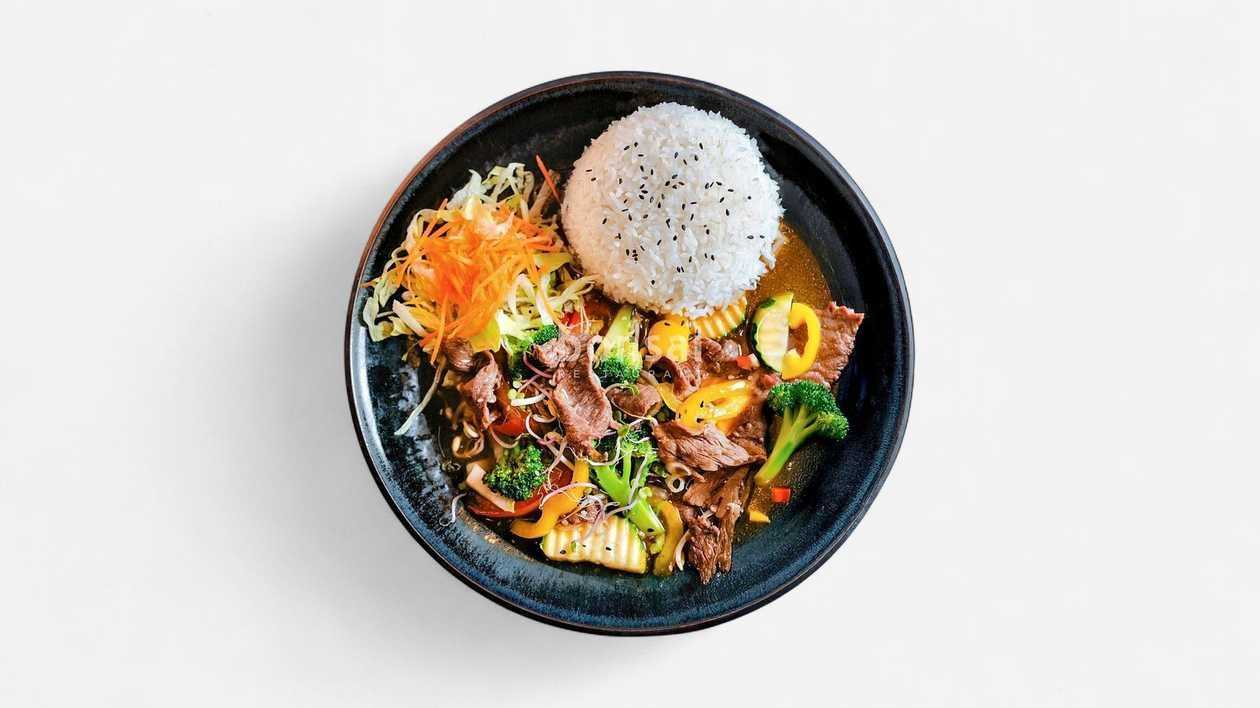 Thịt tom xào rau s krevetami