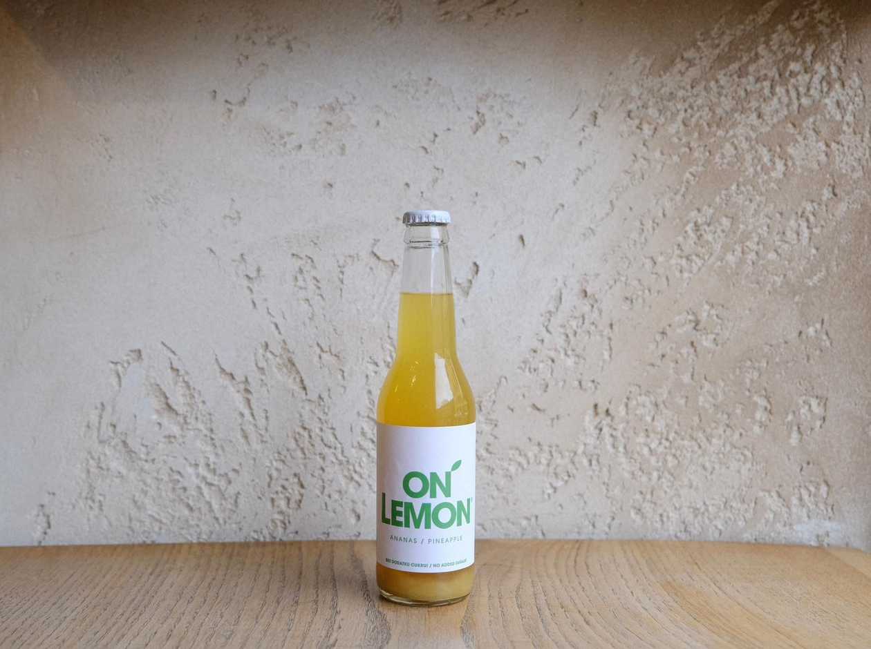 On Lemon ananass