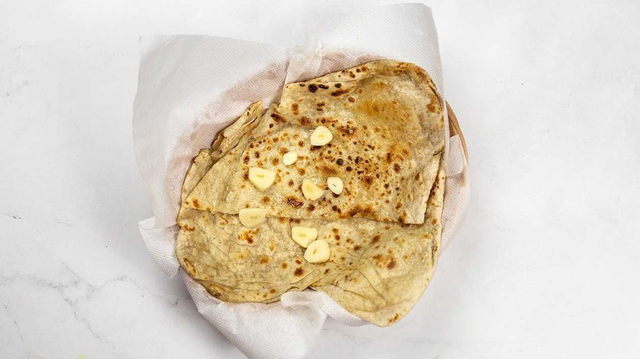 Tandoori Garlic Naan