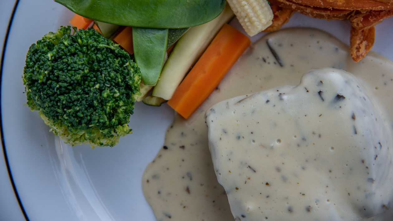 Roquefort Fillet Steak (Approx. 240 gr)