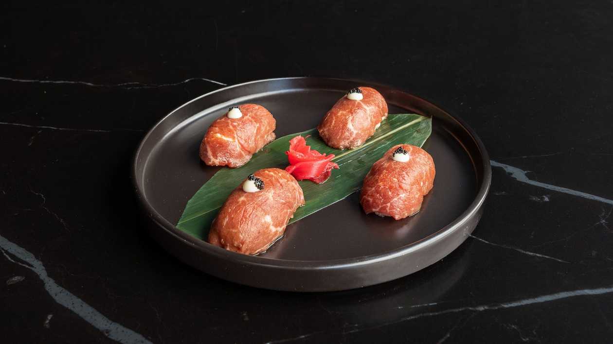Black Angus Nigiri