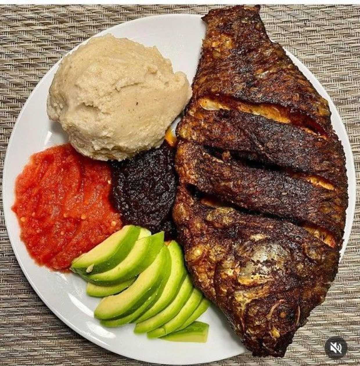 Grilled tilapia with kenkey served with 2eggs(with full tilapia)