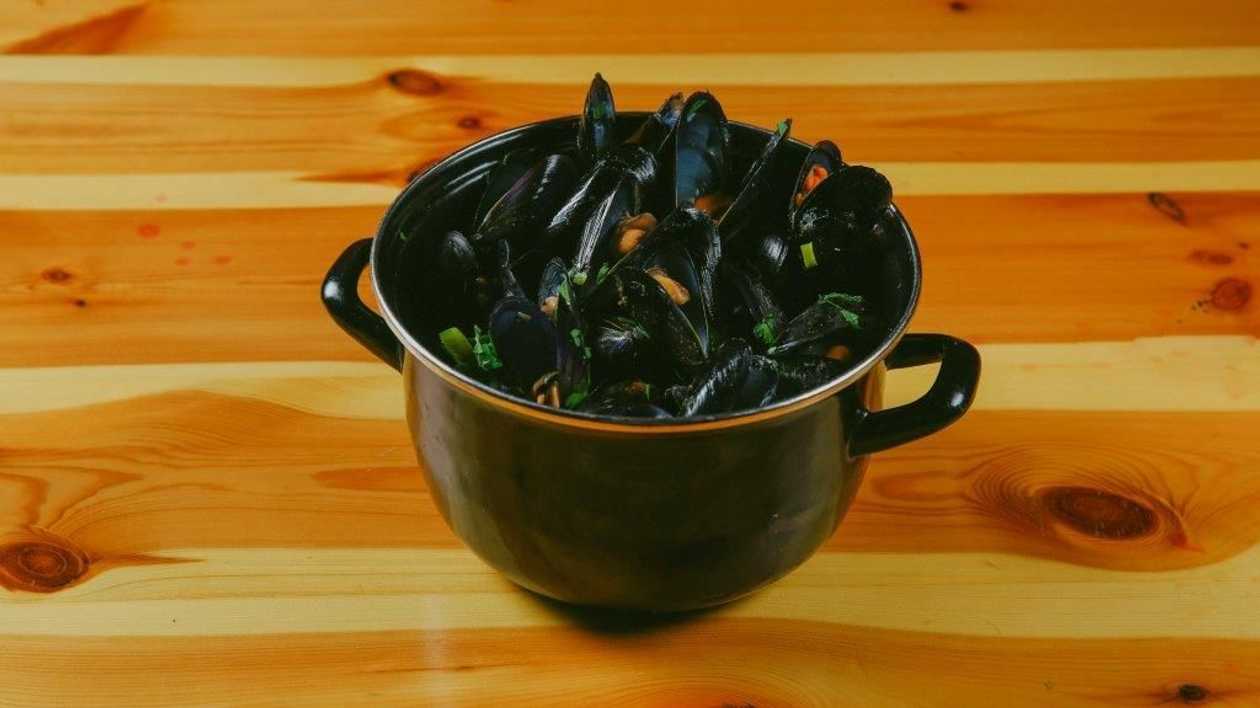 Fresh Mussels À La Marinière