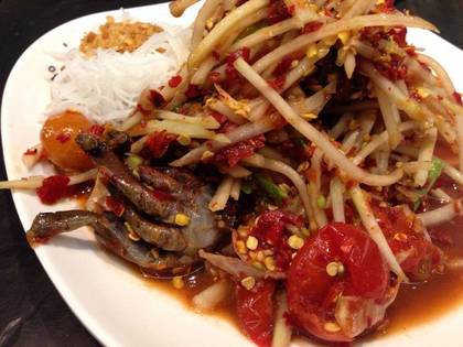 Q15 Papaya Salad with Shrimps/Crab 木瓜沙拉佐蝦子/蟹