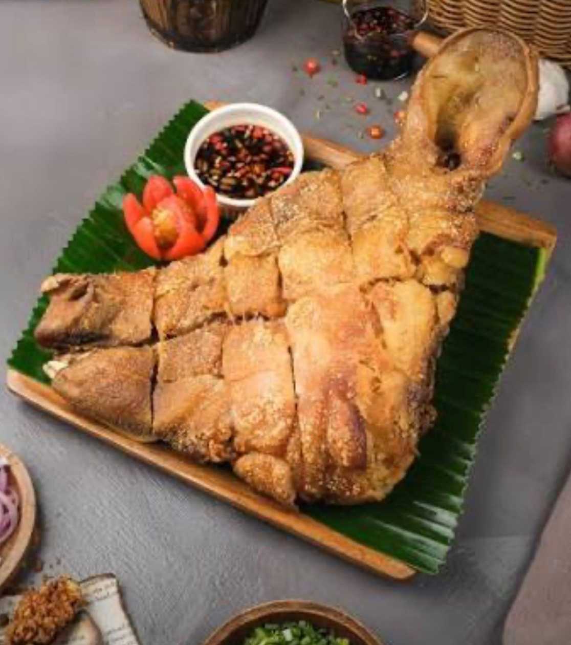 Crispy Fried Pork Head (Crispy Ulo)