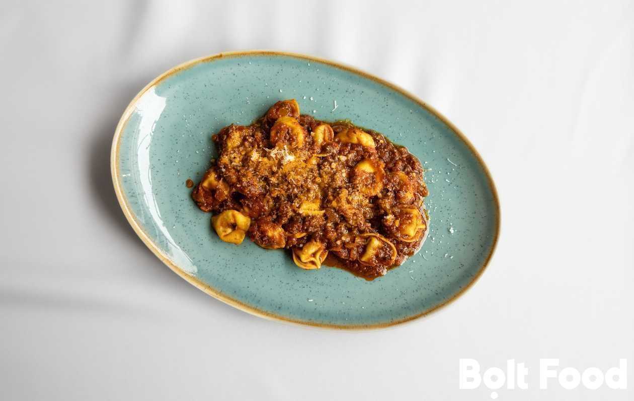Tortellini bolognese