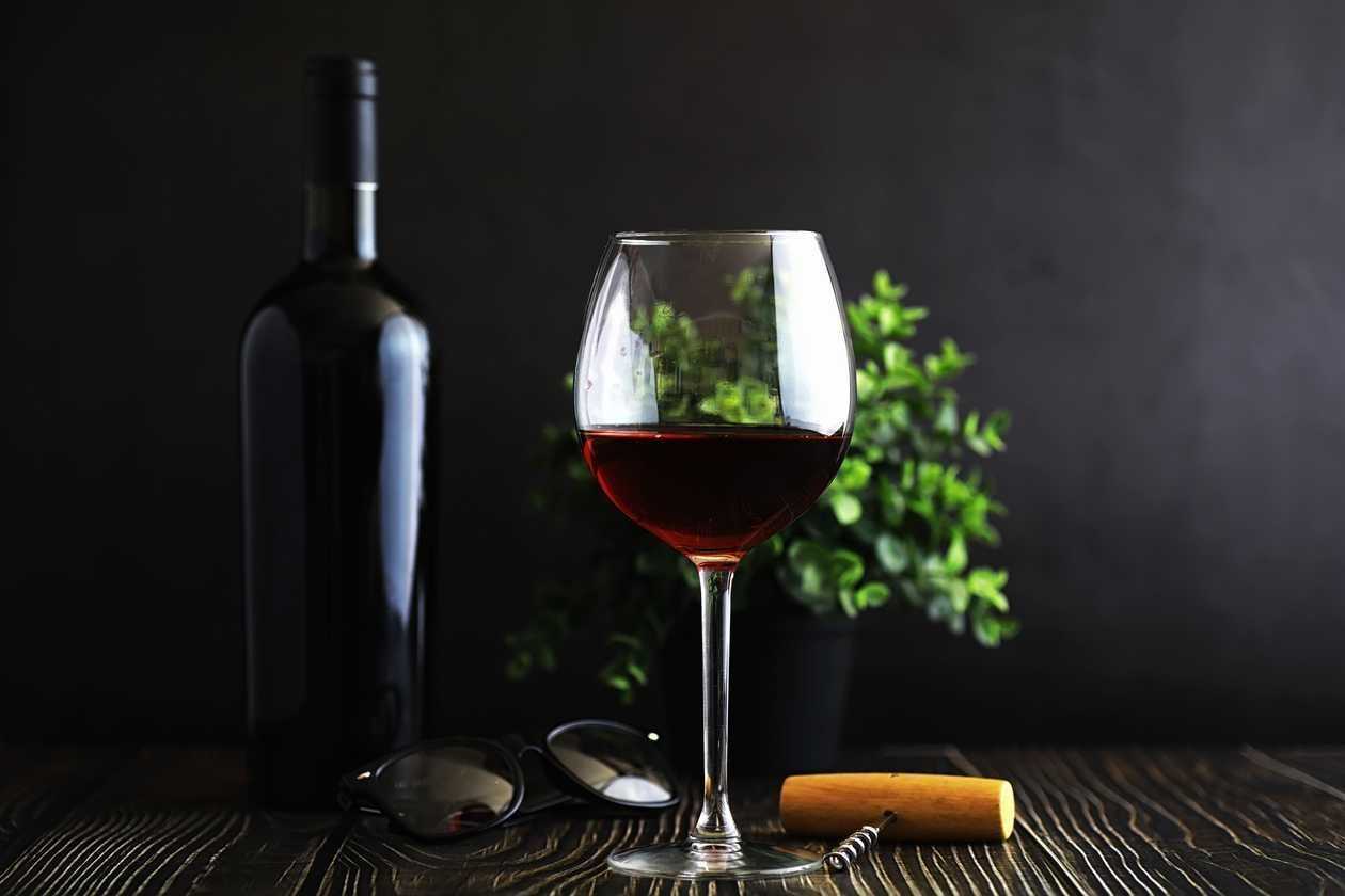 VINO DELLA CASA red dry