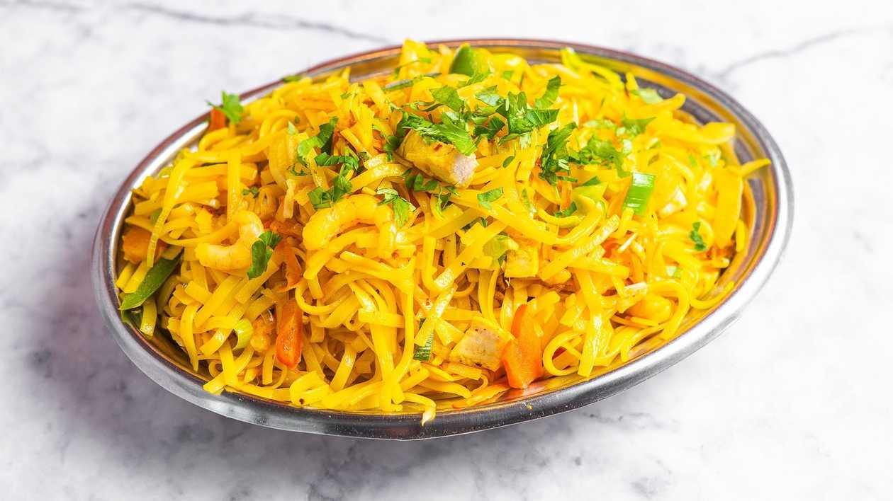 27. Rice Noodles with Shrimps