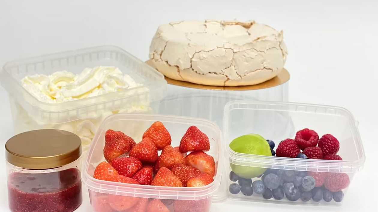 Pavlova tort "Konstruktor"
