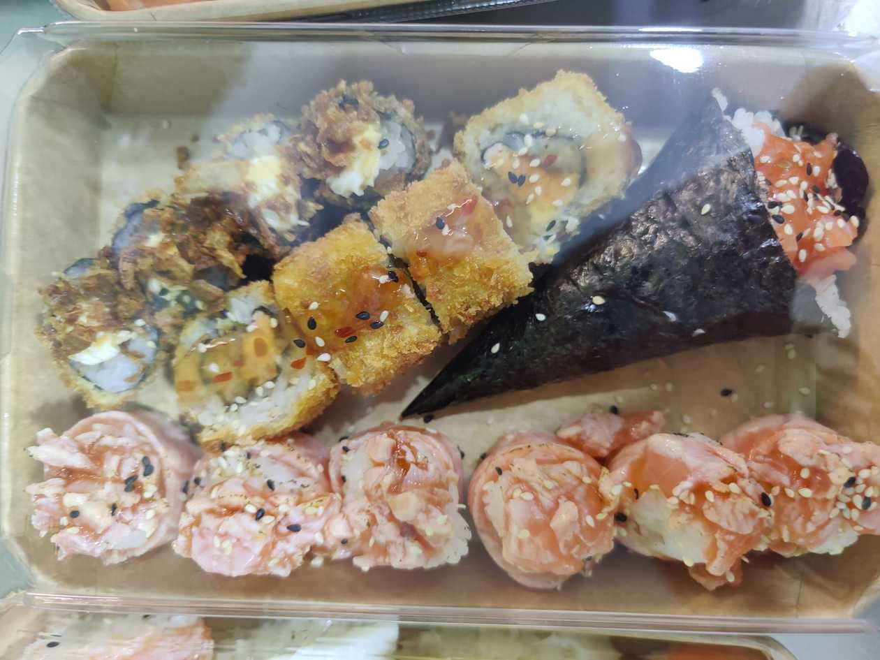 Sushi com Frito 15pçs