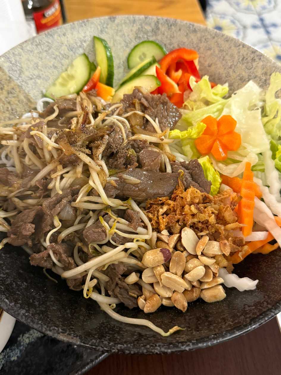 37. Bún Bò Nam Bộ