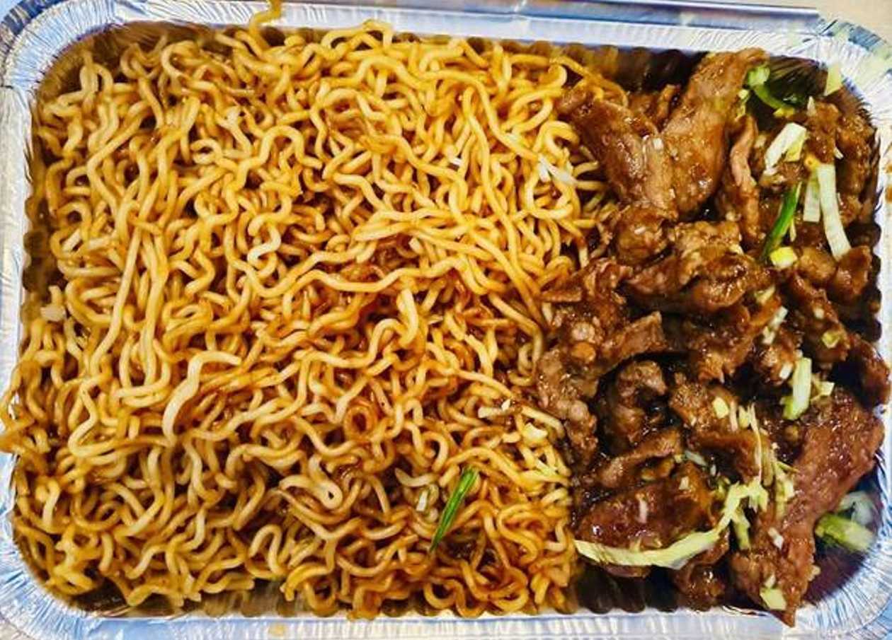 U13m Grilled Beef with Noodles