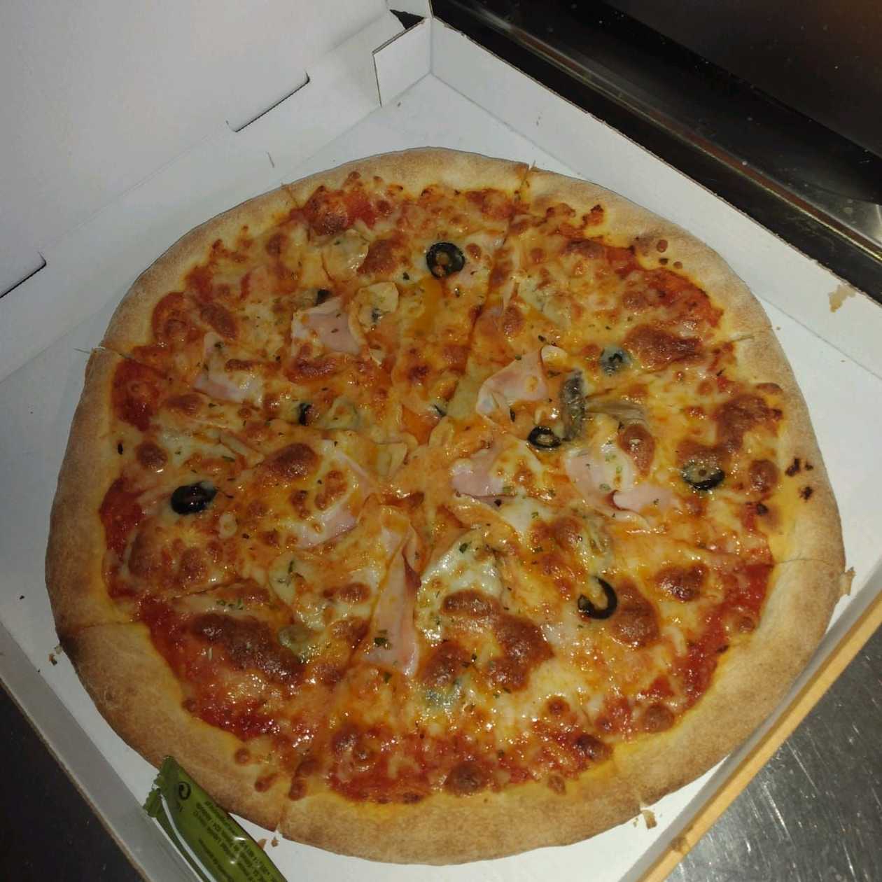 Queen Pizza