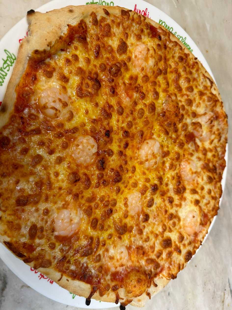 Seafood Pizza