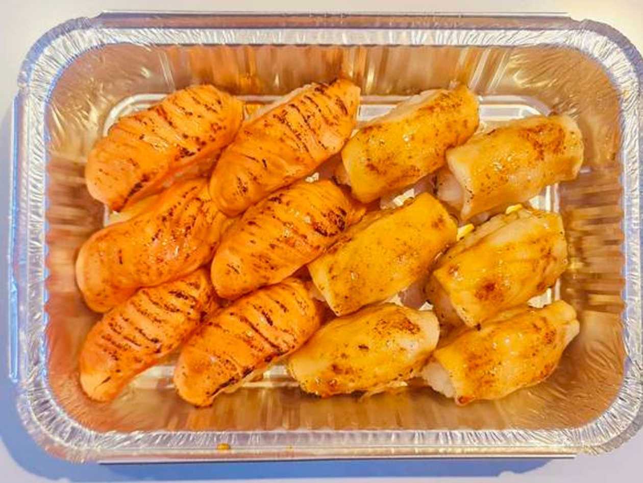 U2b Mixed Seared Nigiri (12 Units)