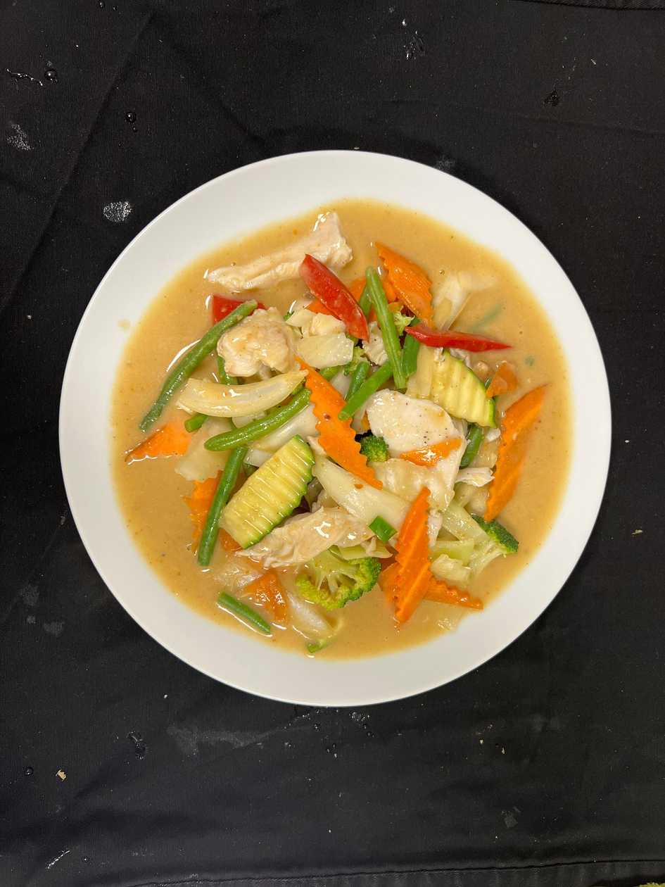 Tofu s arašidmi a kokosovým mliekom