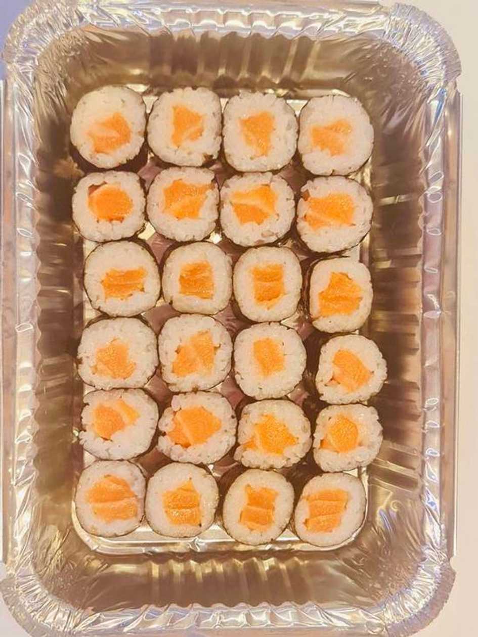 U29 Salmon Maki