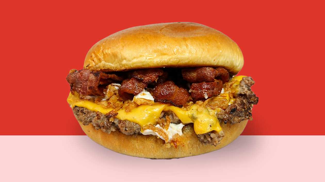 Bacon Cheese 🥓 + Fries