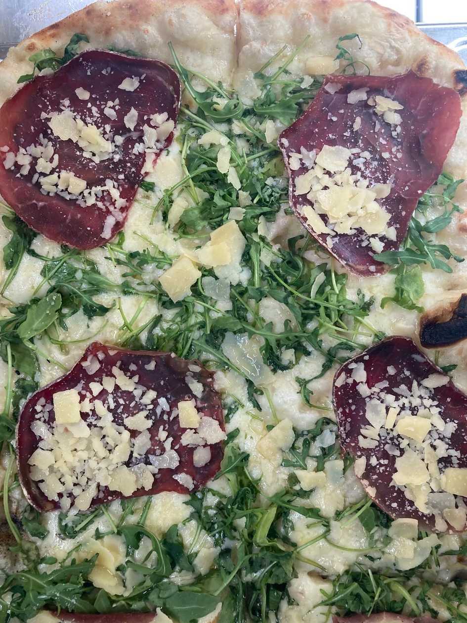 Pizza Bresaola