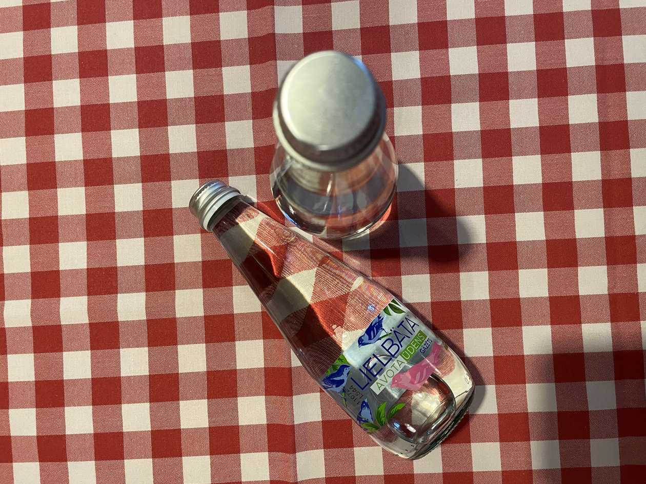 Lielbata avota ūdens 0.3l