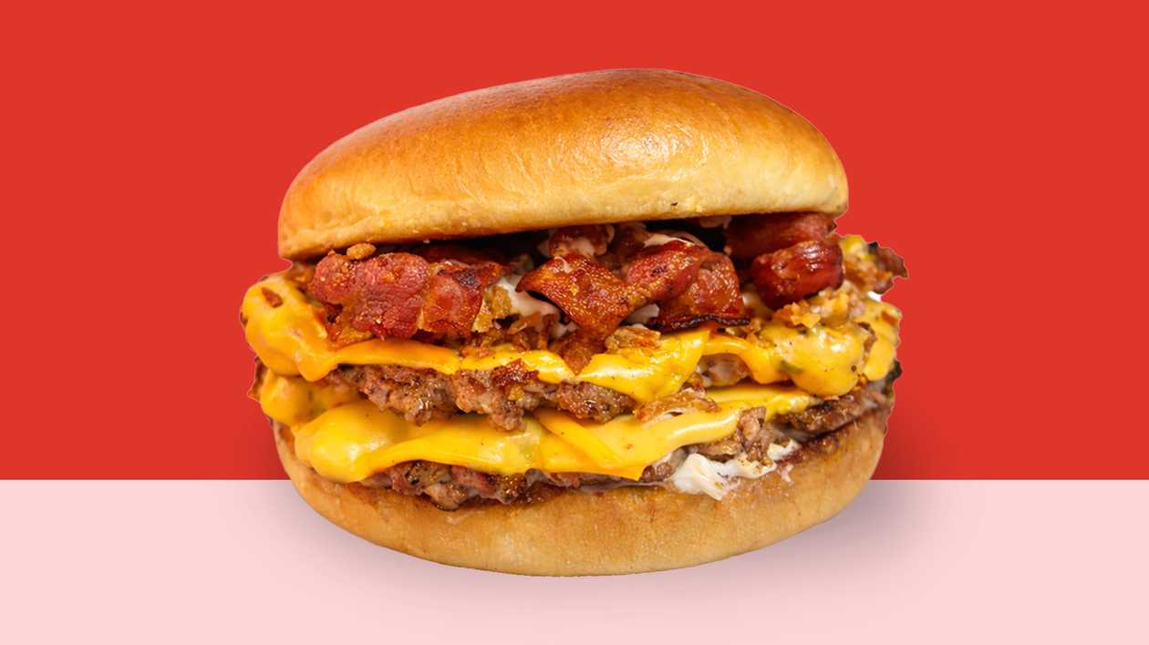 Double Bacon Cheese 🥓 + Fries