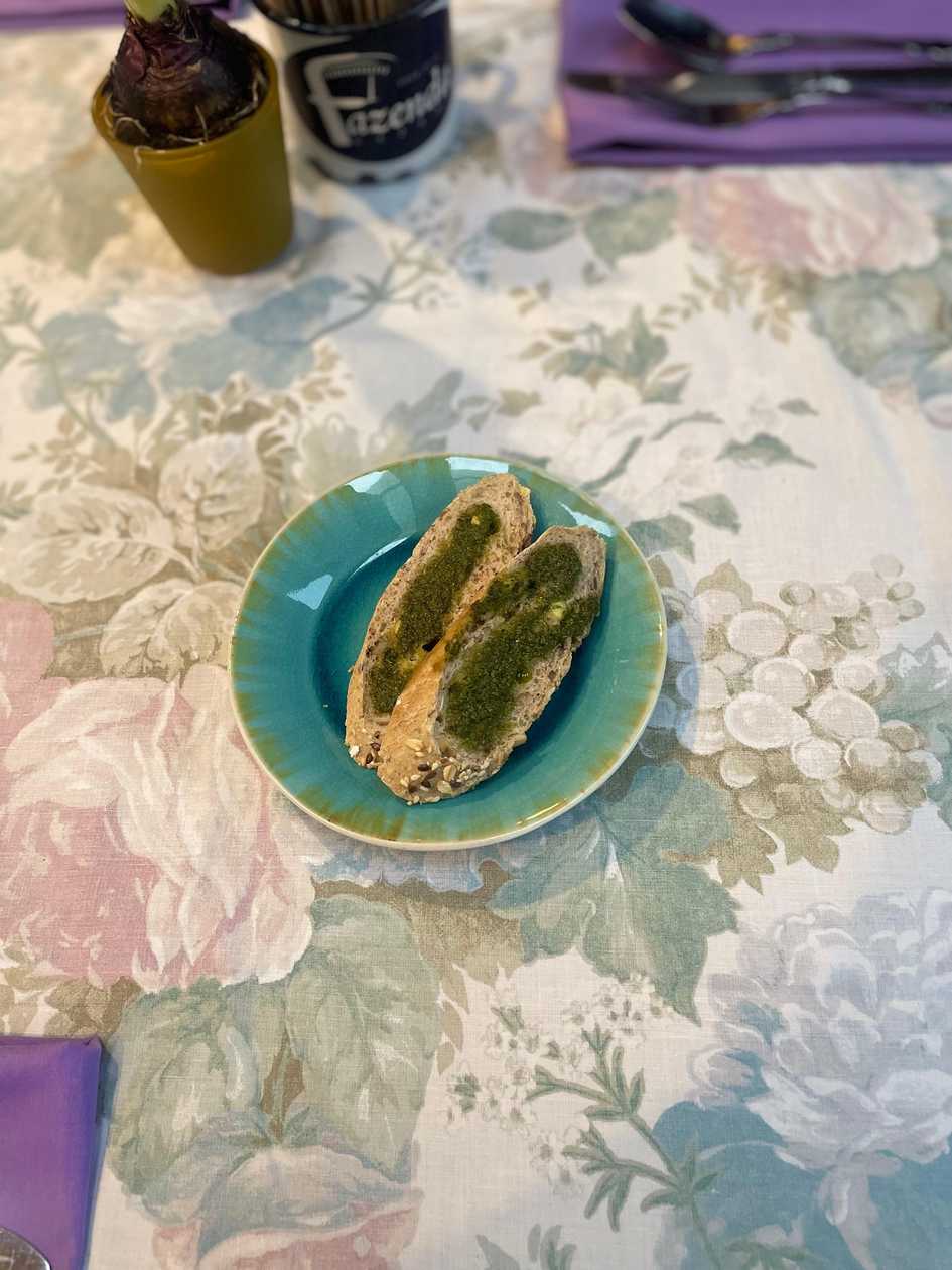 Cepta maizīte ar pesto