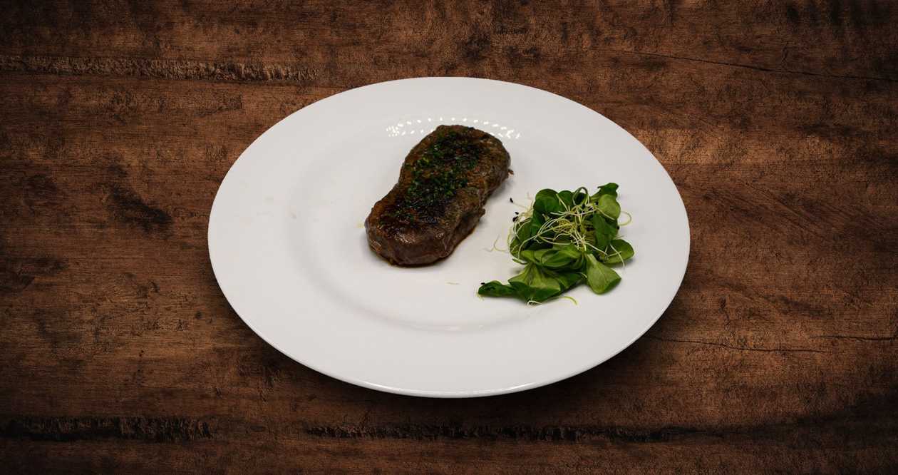 200g Striploin steak