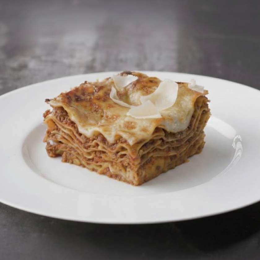 113. Lasagne alla bolognese