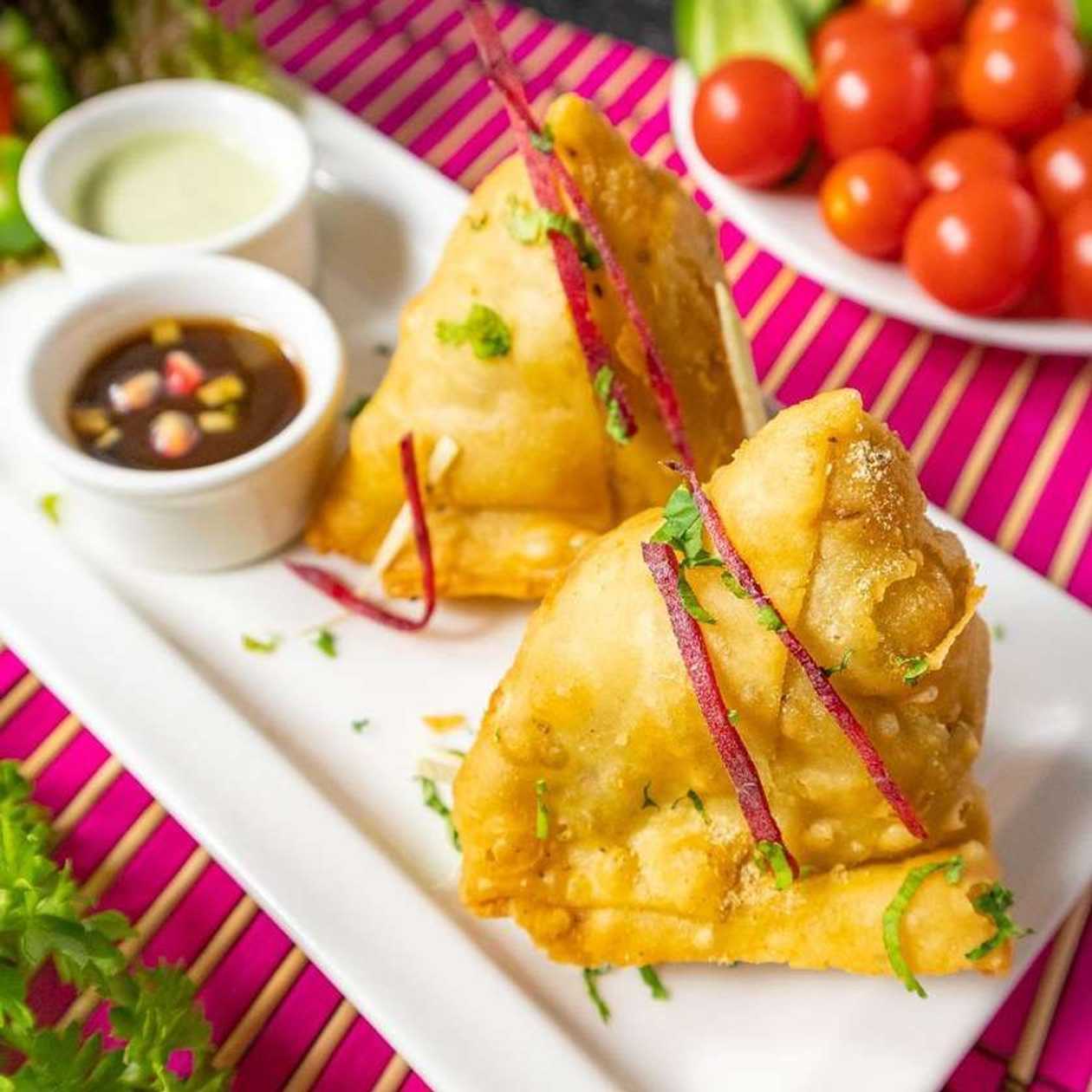 Veg Samosa (2 pcs)