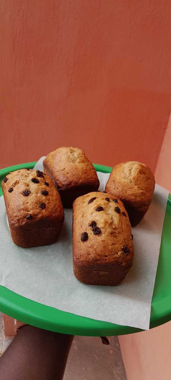Midi size banana bread