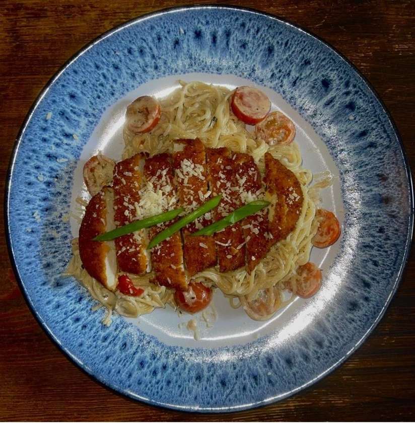 Spaghetti with Crispy Chicken