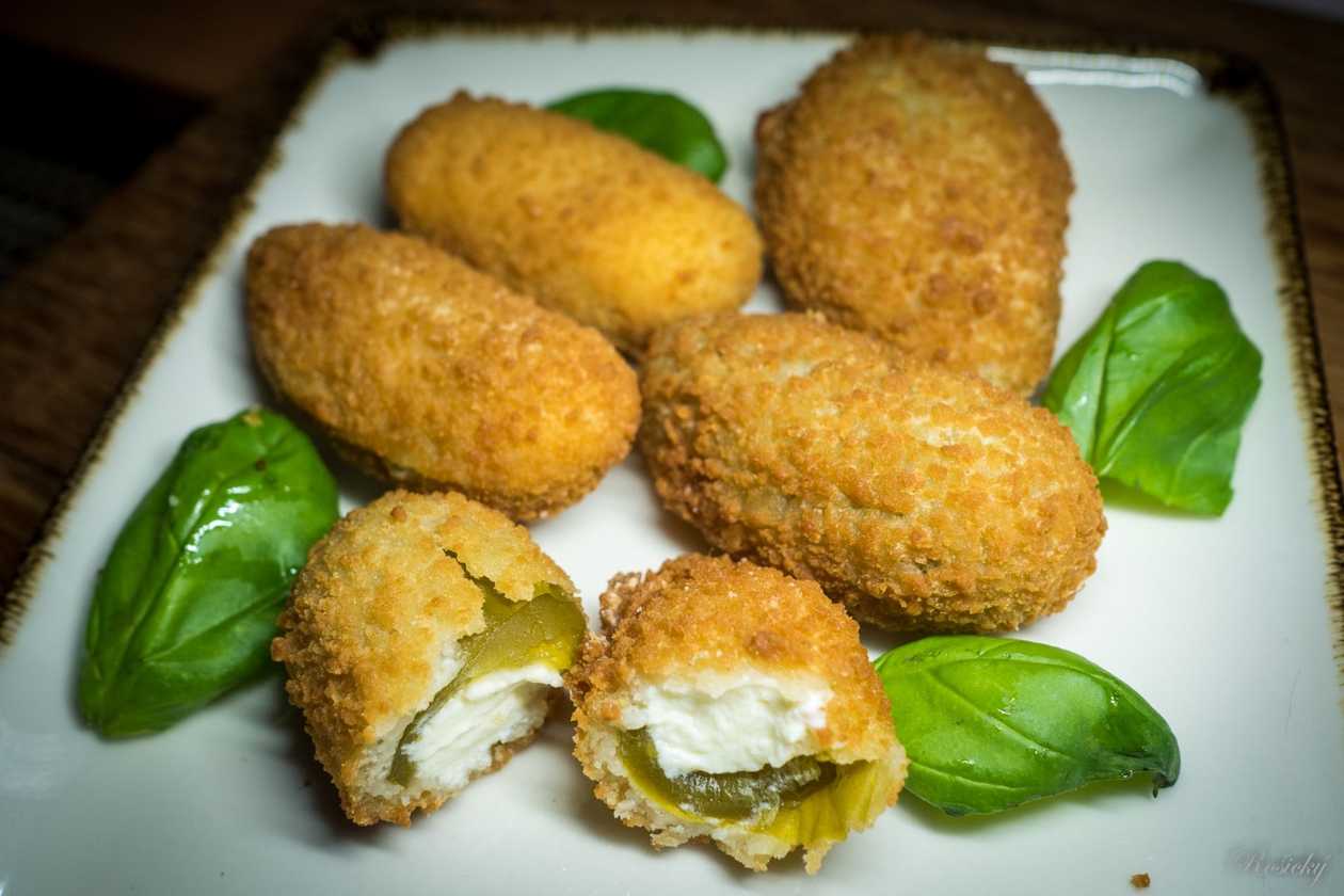 Jalapeño Poppers with Cheddar