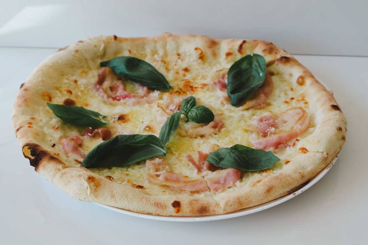 Pizza Tartufo e Pancetta