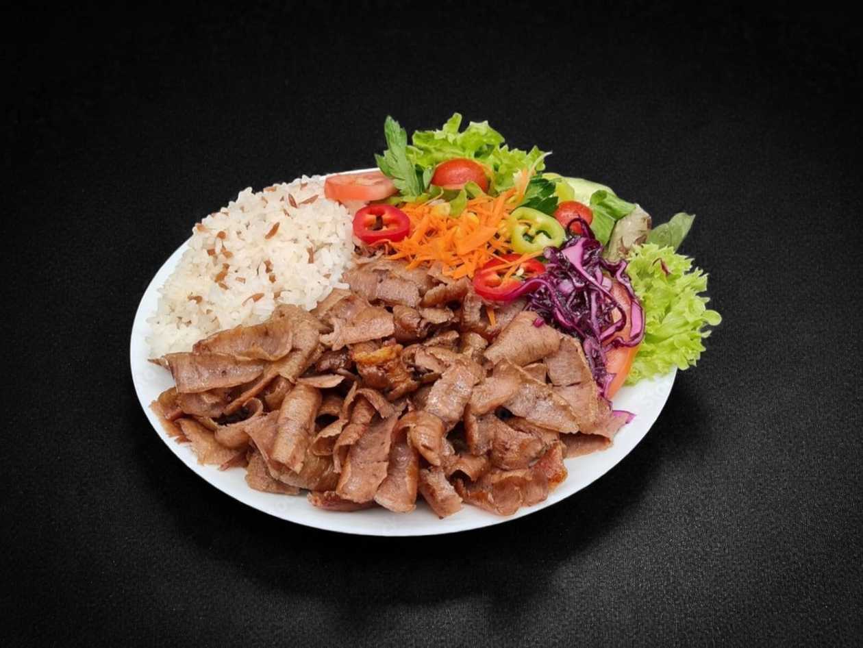 57. Kebab Talíř s Rýží