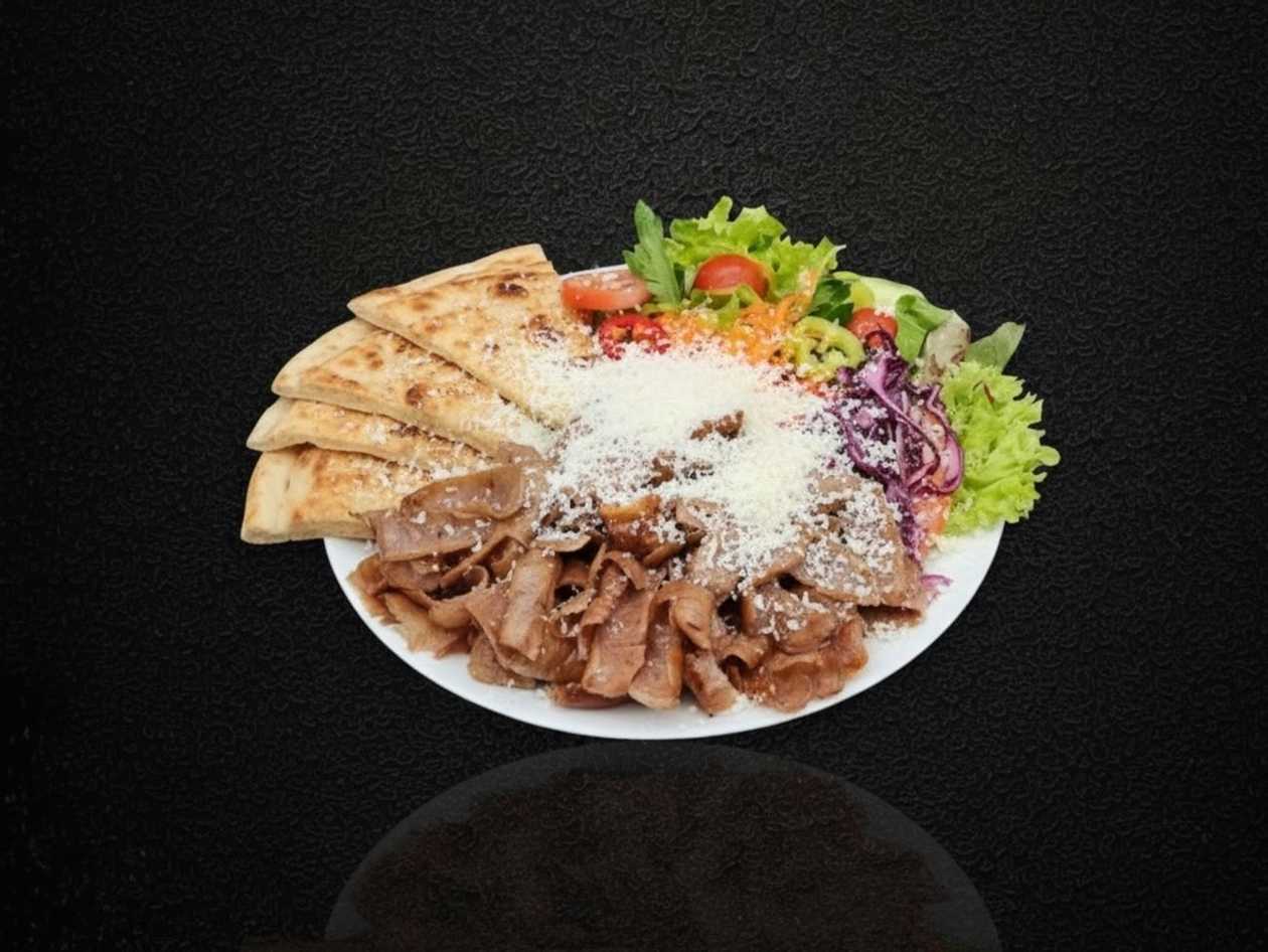25. Malý Talíř Kebab se Sýrem